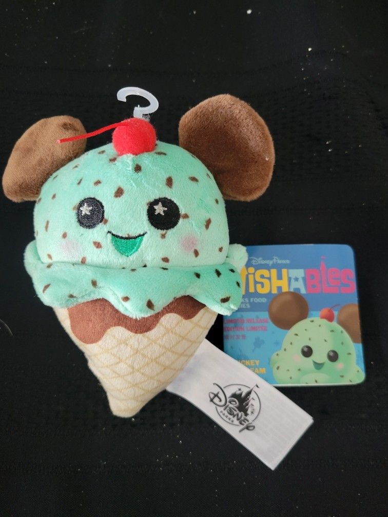 Mint ice cream cone plush from Disney Parks Wishables series.