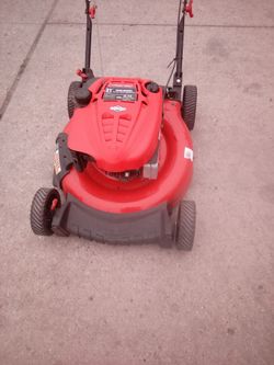 Troy built Mower (Auto Start) ✨