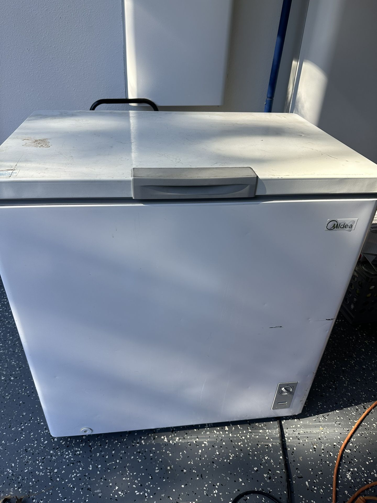 Midea Deep Freezer 