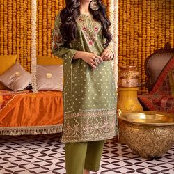 Indian/Pakistani Designer Embroidered kurti & Trouser 2pc