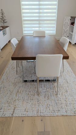 Complete Modern Dining Set –  Walnut Dining Table + 4 Cream chairs + 6x9 Area Rug