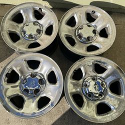 Dodge Rims Tunnel Cover And S10 Rims