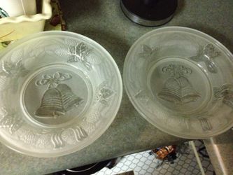 Frosted set of Christmas bowls