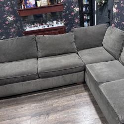 Havertys  Gray Sectional Comfy Couch 