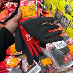 Milwaukee Gloves Size And Style Available