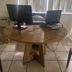 Round Kitchen Table