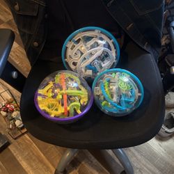 Perplexus Lot 