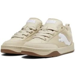 Pumas Skate 10.5 25$