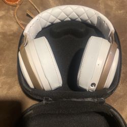 Lucid Sound Gaming Headphones