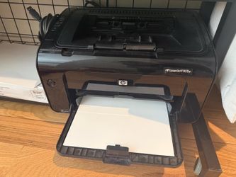HP LaserJet P1102w Printer
