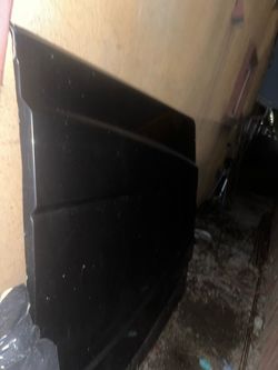 Trunk cover . Ram 1500