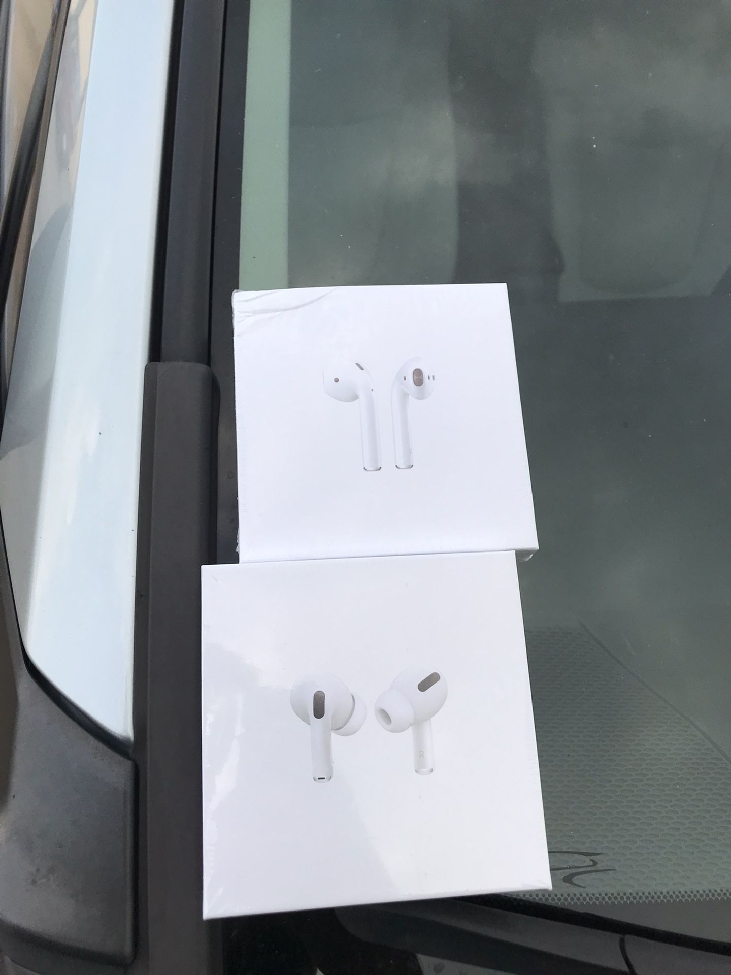 AirPod | Airpods | Earpod | Airpod Pros | Airpod 2 | Bluetooth Headphones | IPhone Headphones
