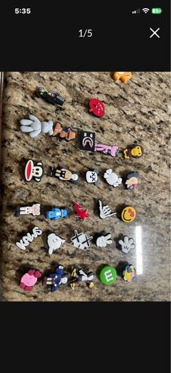 Kuromi enamel pin hello kitty/ crocks pins