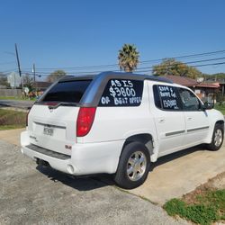 2004 GMC Envoy XUV – Clean Title – 130K Miles – $3,800 OBO $3,800 OBO