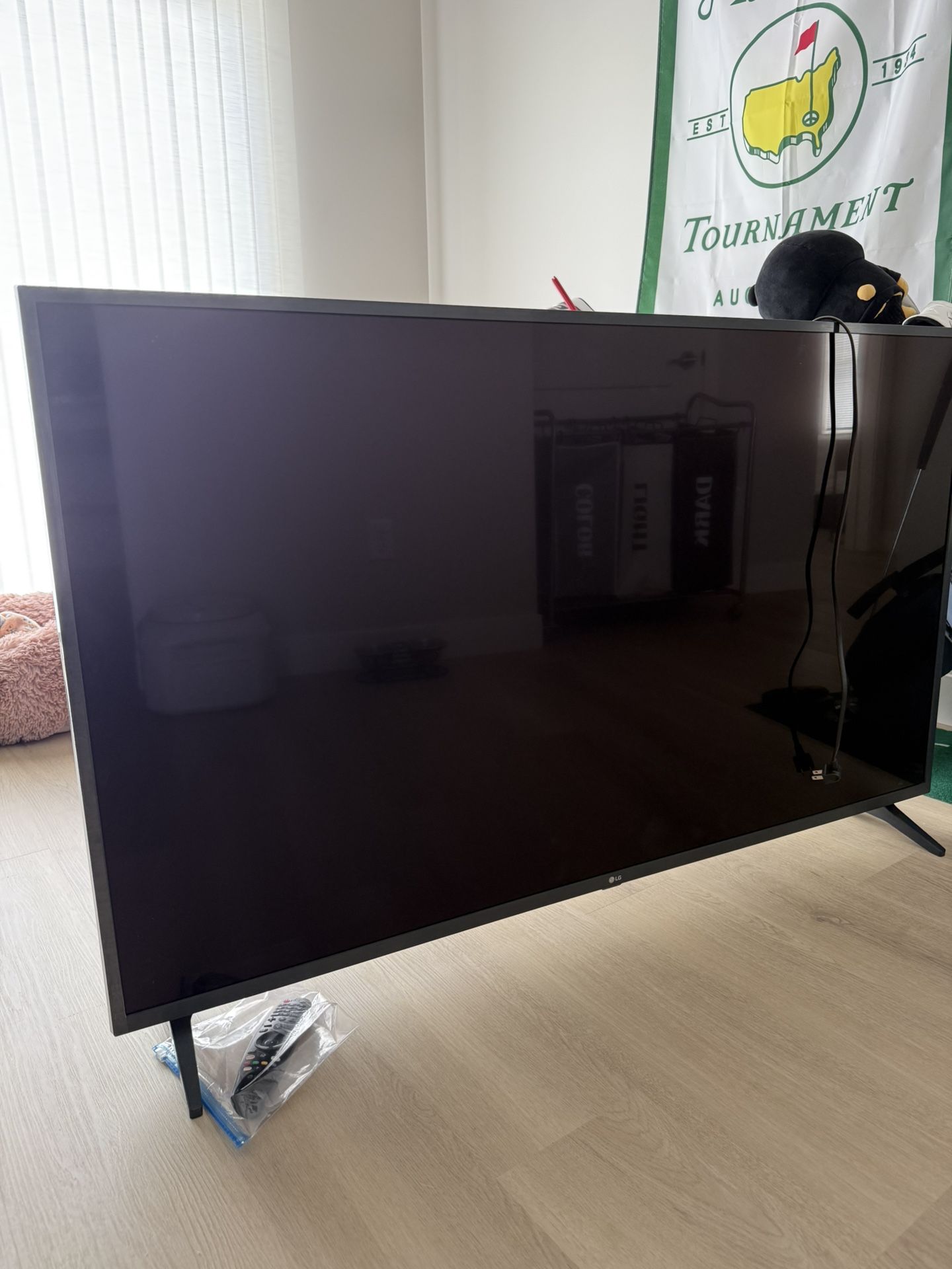 LG 55” 4K UHD TV