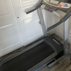 Weslo Cadence R 5.2 Electric Treadmill