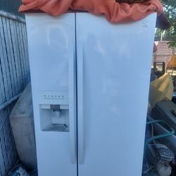 Refrigerator KENMORE