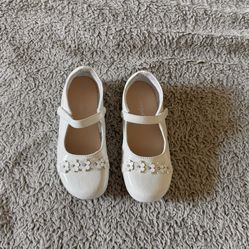 Little Girls Shoes Size 11