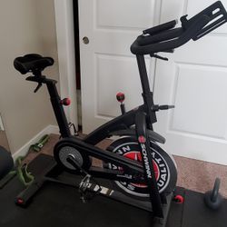 Schwinn ic3 Indoor Cycling Bike