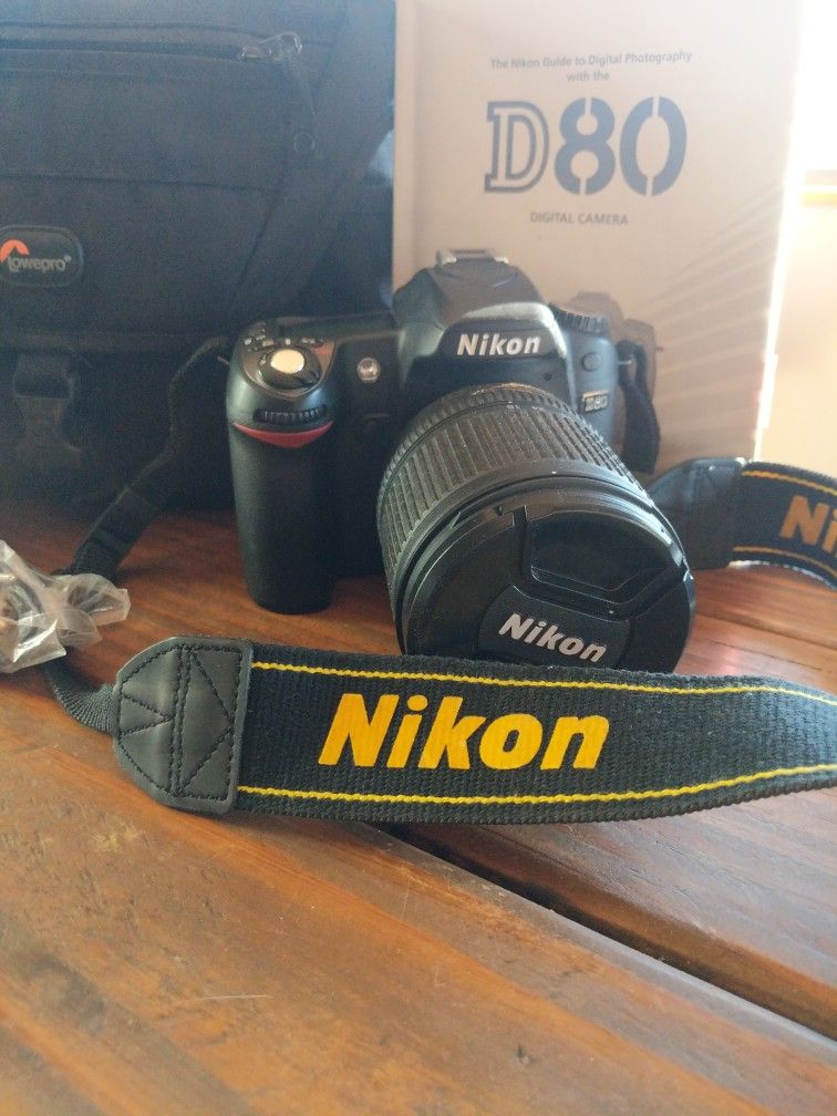 Nikon D80, Padded Camera Bag, Reference Books