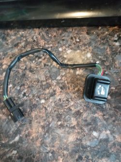 Yamaha outboard motor trim switch