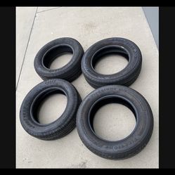 4 - 255/60r18 Tires 90% Treads 2023 DOT!!!