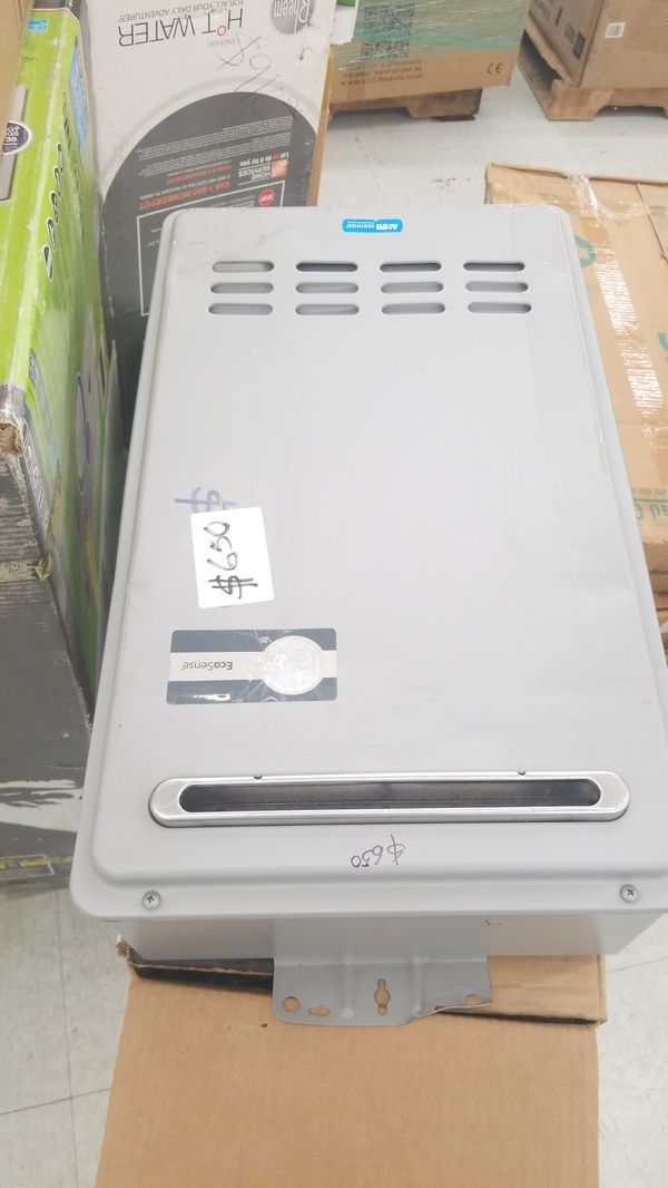 Clearance rheem tankless water heater for Sale in Orlando, FL OfferUp