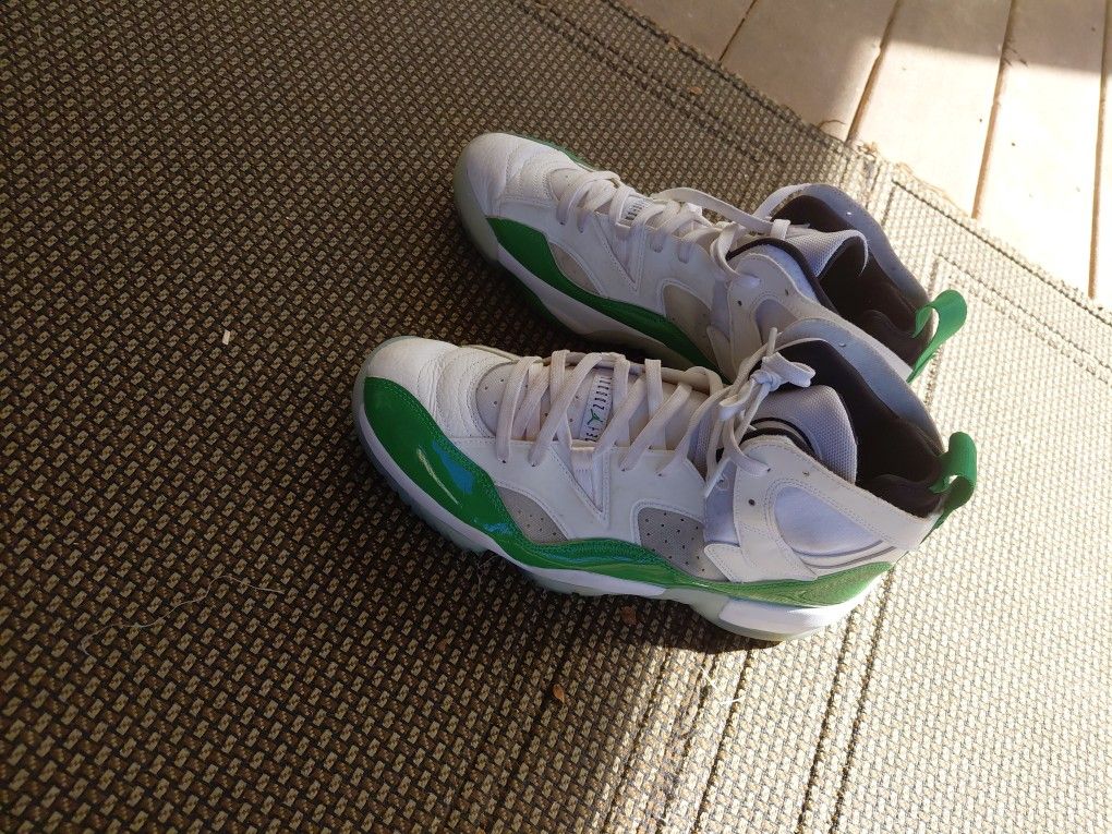 shoes size 12