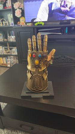 Thanos Gauntlet