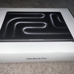 Mac Book Pro 14” Latest Model (2024)