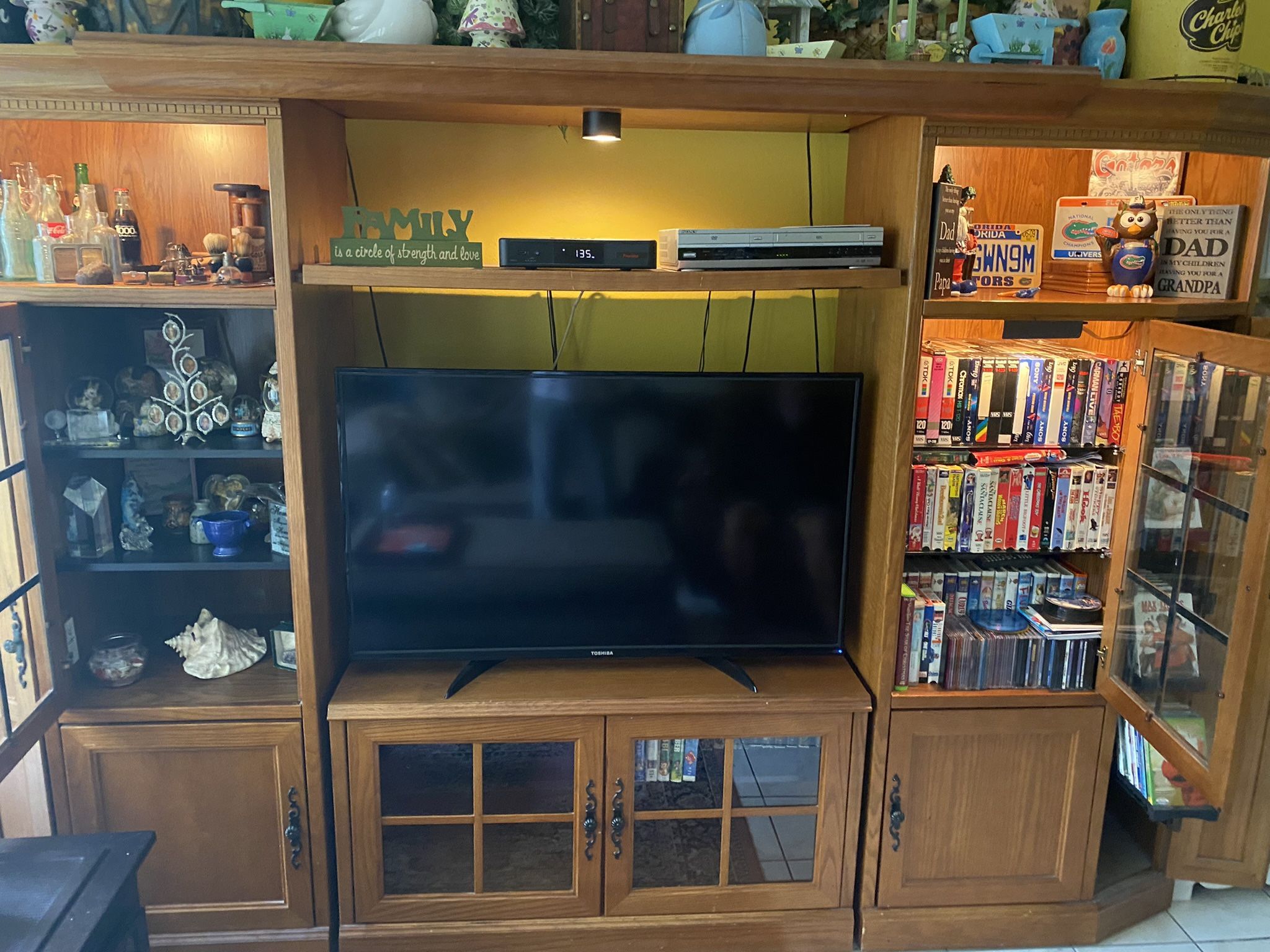 5 Peace Entertainment Center