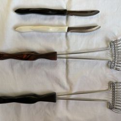 CUTCO - Whisks and Steak Knives