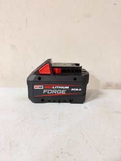 Shop Milwaukee M18 18V Lithium-Ion REDLITHIUM FORGE XC 8.0 Ah