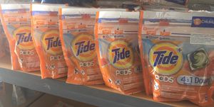 Photo Tide pods 5 bags for $20 15 ct each bag a total of 75 pods