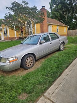 2005 Grand Marquis LS