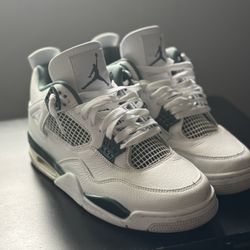 Jordan 4