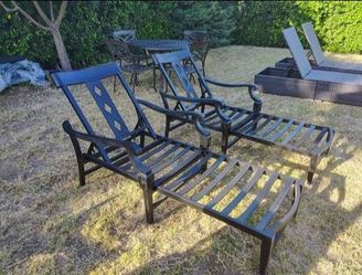 Outdoor patio chaise lounge chairs, pool furniture loungers