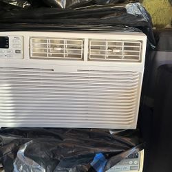 A/C Window Unit 