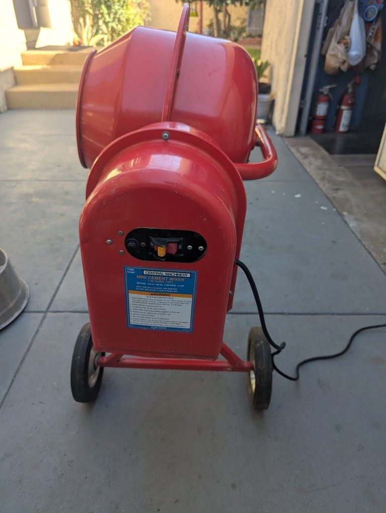 Cement Mixer