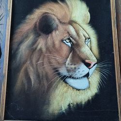 Beautiful Vintage Mid-century David Ortiz Velvet Painting Of Lion's Head