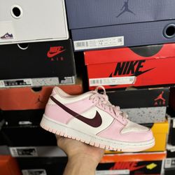 Nike Dunk Low Pink Foam size 7Y USED But Clean