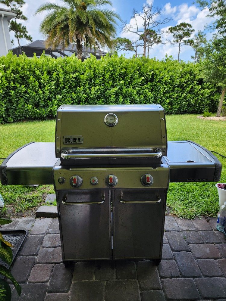 Stainless S Weber BBQ Grill
