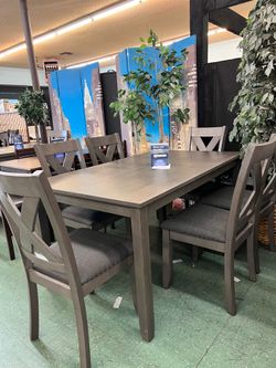 🔥Hot Deal🔥Brand New 7pc Dining Set: Table with six chairs $699, Finance Available, Delivery Available