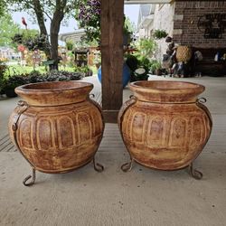 Rustic Round Clay Pots, Planters, Plants. Pottery $85 cada una