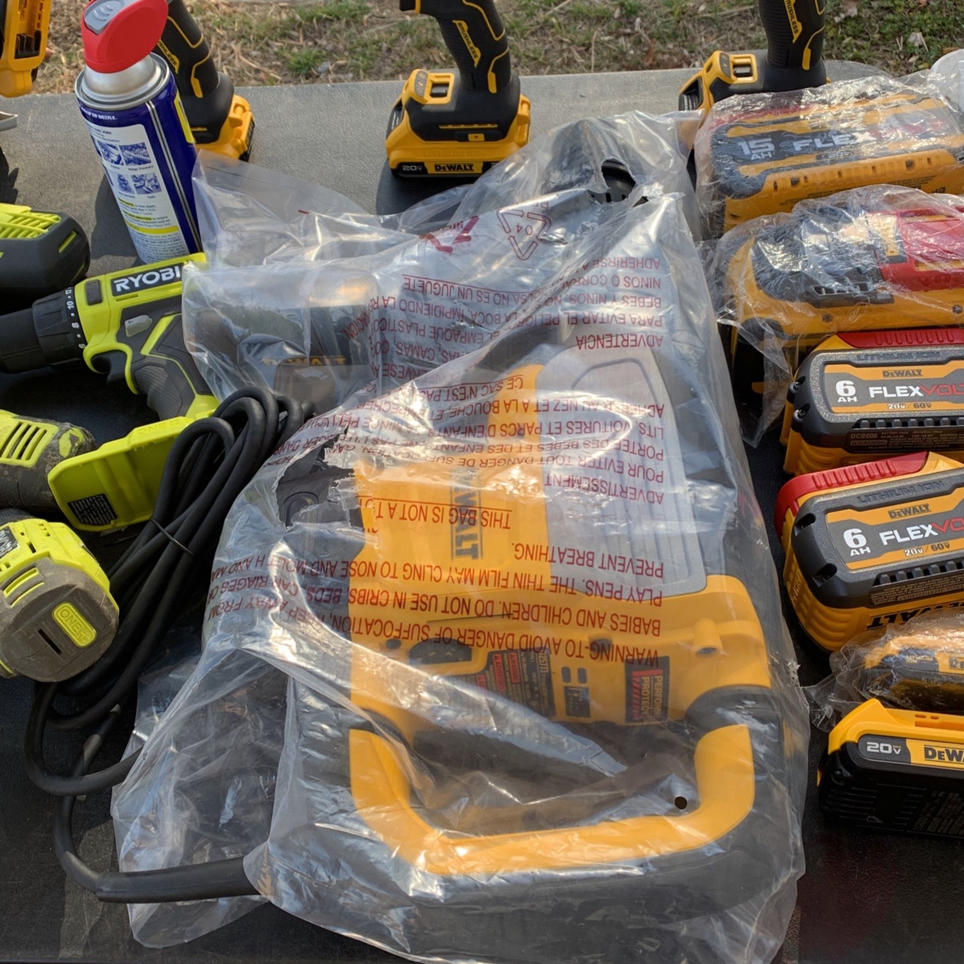 Dewalt SDS MAX HAMMER 2” Brand New