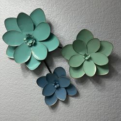 Metal flowers 3-D Artwork