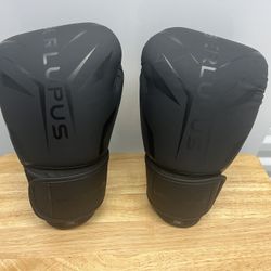 Liberlupus MMA Gloves for Men & Women, Martial Arts Bag Gloves, S-M, Black. 12Oz . Black