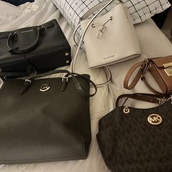 Michael Kors Bags- Handbags/Shoulder Bags 