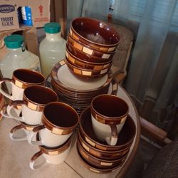 Plate Set (31 Pieces)