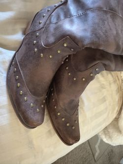 Brown Cowboy Boots, Size 8